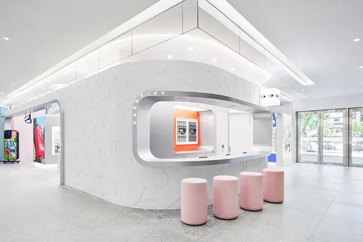 CASETiFY 遠東 Garden City 門市首度結合餐飲與電子配件，特別邀請台北赤峰街超人氣可頌品牌「Creaminal」打造聯名 概念快閃店
